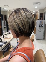 ピークアブー アヴェダ 池袋東武(PEEK-A-BOO AVEDA)&nbsp;デザインカラー×ショートボブ