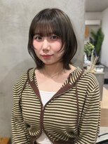 エイティエイト(88)&nbsp;オリーブベージュ｜レイヤーボブ