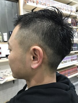 プルス ウルトラ(PLUS ULTRA) ベリーショート