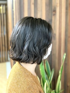 クオリス 上板橋店(QUALIS) 大人可愛いボブパーマ 外ハネボブ あごラインボブ 小顔