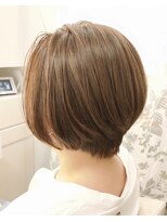 パシフィックダズールバトン(Pacific Dazzle baton)&nbsp;横顔美人な前下がりボブ☆神戸垂水須磨おすすめ