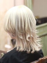 キミ(kimi) 【kimi自由が丘】ホワイトブリーチ×ウルフカット