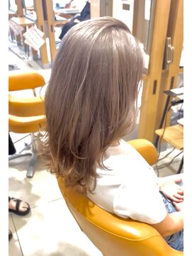 ラ ブーケ 中川中島店(La Bouquet) ミルクティーグレージュ/ブリーチカラー/ダブルカラー