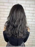 くびレイヤー小顔フェミニンロング