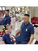 -80's American barber shop-