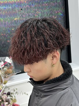 アビー ランシェル(ABEY LENCIEL) 波巻きパーマ/ピンクカラー/長岡メンズパーマ