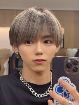 ナチュラル 渋谷(NATURAL) フェザーパーマ/スパイキーショート/サーフカール[メンズ/渋谷]