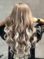 アフィナー(Afinar) ハイライト風◎最高級レミーエクステ80枚【横浜/横浜駅】