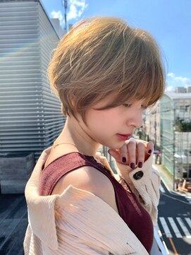 クラン バイ ヘッドライト 青葉台店(clan by HEADLIGHT) 白髪ぼかし/ショート/可愛い/大人/明るい髪/くびれ