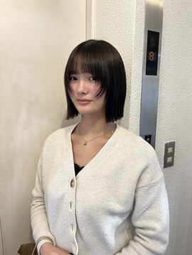 カシェル トウキョウ(Cashel Tokyo) 顔周りレイヤーで垢抜けヘア