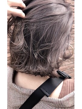 ウル(Ulu) #ブリーチなし × #ラベンダーベージュ