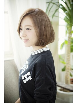 フェイス 赤羽店(face) ペールベージュセクションカラーグラデーションカラー外ハネボブ