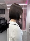 切りっぱなしボブ/ブリーチなしダブルカラー叶える艶グレージュ