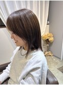 斜めバングレイヤーナチュラルストレート髪質改善グレーベージュ