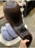 毛先までまとまる艶ストレート縮毛矯正◎
