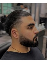 フランクスバーバーリベラルド 横浜(FRANK'S BARBER LIBERALD)&nbsp;MEN’S HAIR /ブルーブラック/テーパーフェードTK