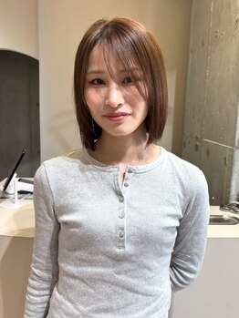 レム(Rem)の写真/【梅田/中崎町徒歩3分】大人女性に大好評♪一人の担当が仕上げまでマンツーマン施術で理想のヘアを叶える。