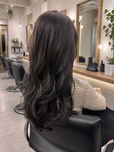 アミエ(AMIE)&nbsp;《long layer × ash greige》
