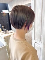 キャアリー(Caary)&nbsp;福山市Caaryインナーカラーパープル夏ヘアショートカット耳かけ