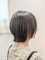 ウィスカーヘアー(whisker hair)&nbsp;レイヤーくびれボブ