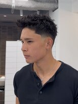 グルーマーズクレッジ 渋谷店(GROOMER/S CREDGE)&nbsp;テーパーウォーリアカット　スパイキーショート