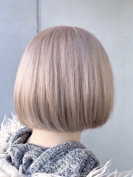 ヌディー(NUDII)の写真/ブリーチありの透明感ハイトーンカラーから、ブリーチなしのうるツヤカラーまでご相談ください♪
