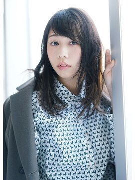 ディシェーレローブ(die Schere Lob) 【die Schere Lob】ナチュラル×鎖骨下セミディ