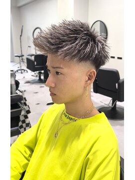 スキル 渋谷(SKILL) フェードカット/バリアート/刈り上げ/メンズショート/短髪