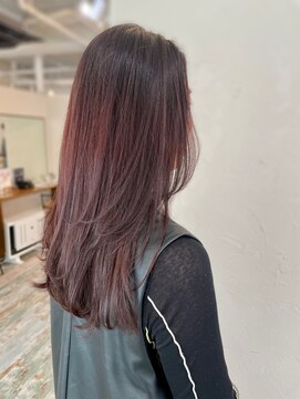 リノカヒリ(Lino kahili) レッドベージュ×ロングレイヤー