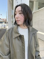 マカロンコワフュールドウシワカマル(macaron coiffure de ushiwakamaru)&nbsp;ゆるウェーブボブ