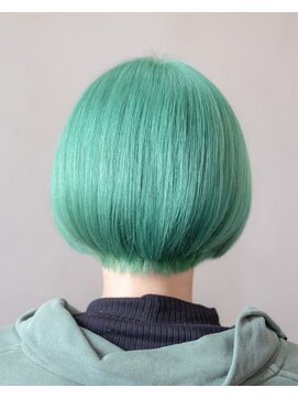 ルプラ ガーデン(le-pla garden) グリーン#ダブルカラー#ハンサムショート#ケアブリーチ#豊橋