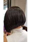 ストレートショートボブ