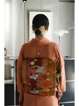 オルター(Alter) タイトシニヨン