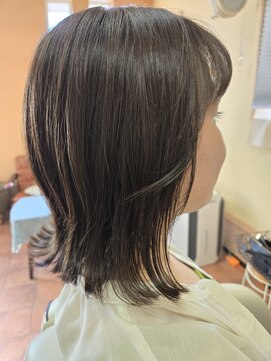 アメリ ふわふわと柔らかな雰囲気のボブ