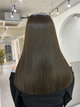 ジーナ 渋谷本店(Zina) 赤み撃退！！オリーブベージュ♪♪【Zina渋谷宮益坂店】