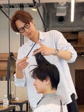 ディッセンバー 伊勢崎(December) 石津 圭祐