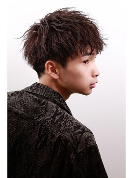 リップス 二子玉川店 (LIPPS) ツイスパショート