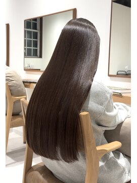 マレン(MAREN) 艶髪ロング