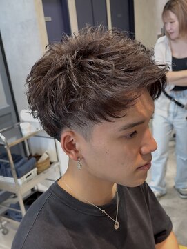 ハッシュタグネイビー 仙台駅前店(#NAVY) 仙台スパイラルスパイキーショートフェザーパーマシャドウパーマ