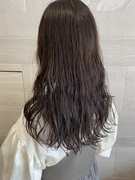 ゆるパーマスタイル