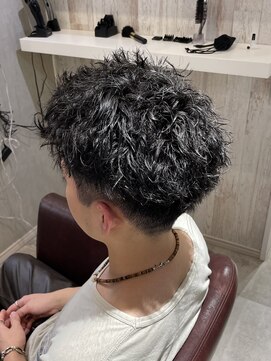 リノ カルバリ(Lino Calbari) Lino Calbariスタイル