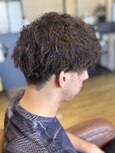MEN’S HAIR/波巻きツイストスパイラル/リバースセンターパート