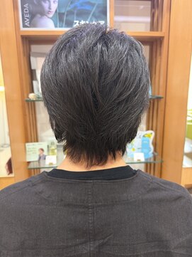 プランタンアヴェダ(printemps AVEDA) カットで魅せる ハイブリッドウルフ