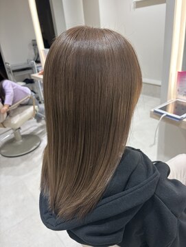 ルシエバイファブリック(Lucie by fabrique) ハイトーンカラー／ブリーチオンカラー