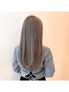 ニコラ(NICOLA) グレージュ