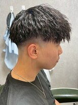 ディスイズバーバーフォース(THIS IS BARBER 4th)&nbsp;ツイスパ ヘッドスパ メンズパーマ メンズカット 刈り上げ