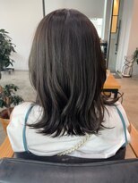 バトー バイ トリコ 船橋北口店(BATEAU by tricot)&nbsp;オリーブグレージュ＊外ハネ