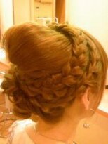 ハーモニー(Harmony) 編み込みアレンジ