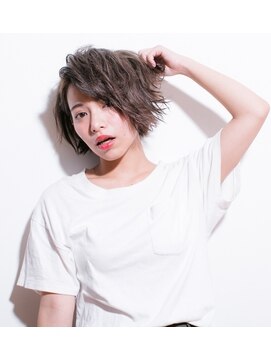 外ハネウェーブ セミウェット ストリート系女子 L マエル Maelle のヘアカタログ ホットペッパービューティー