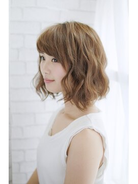 トレス プラス エヌ(TRESS+n) 20代30代40代　私を補う大人ミディ【堅田】